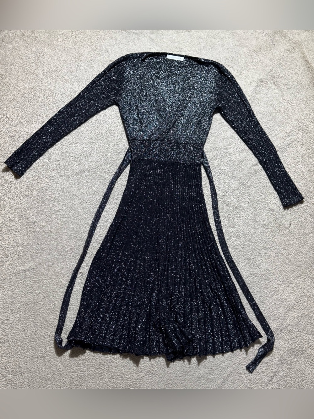 Jean‎ Louis Francois Dress Womens Medium/Large Black Sparkly Long Sleeve Ruffle
